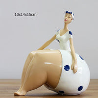 Beautifully plump woman Resin Crafts Beautiful woman sculpture Abstract art home decoration